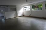 Gewerbehalle mit Büro, Garagen und Sozialräumen 133 qm zimmer