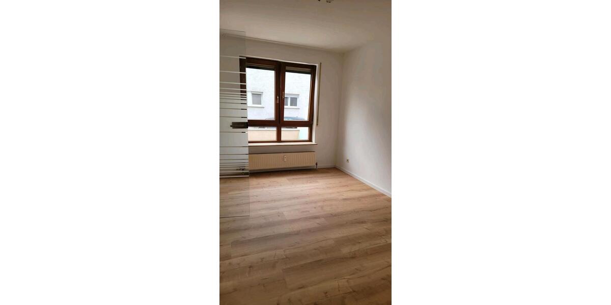 Erdgeschoßwohnung Göppingen - 2.5 Zimmer, 72 m&sup2;, 1.100&euro; | Angebot:26691648