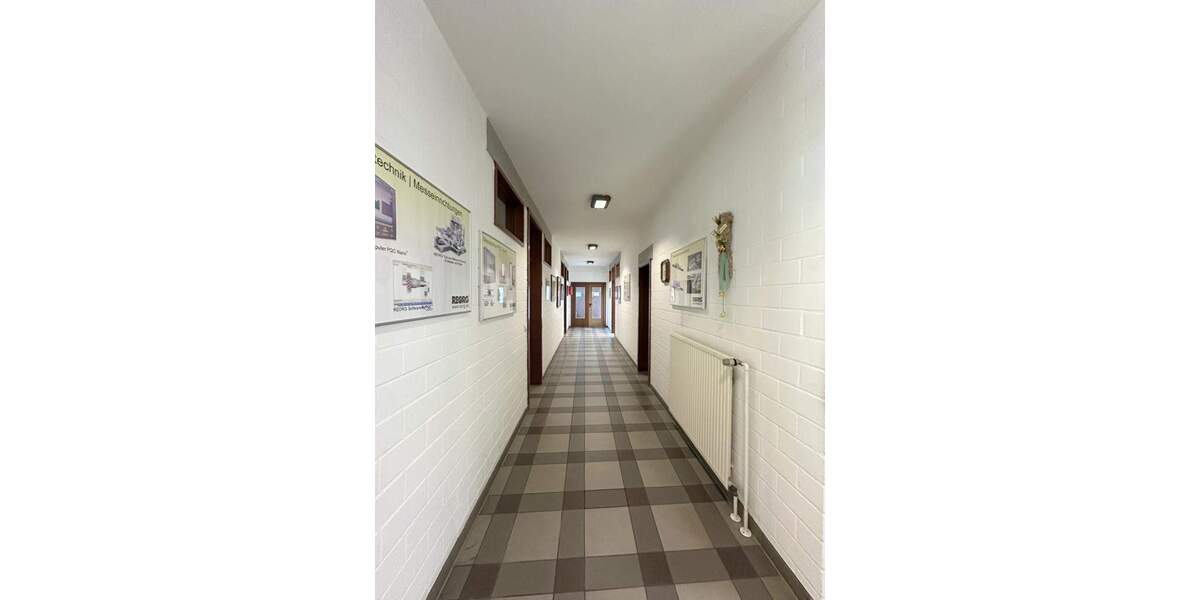 Gewerbeobjekt Mönchengladbach Giesenkirchen - 849.000&euro; | Angebot:24484356