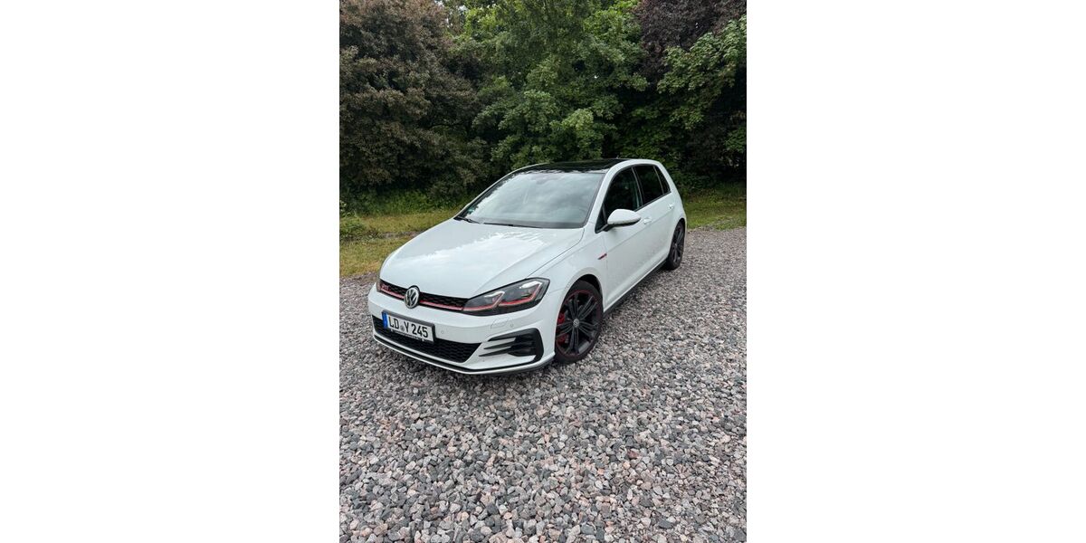 VW Golf 81.000 km 22.999 &euro; Landau in der Pfalz 76829