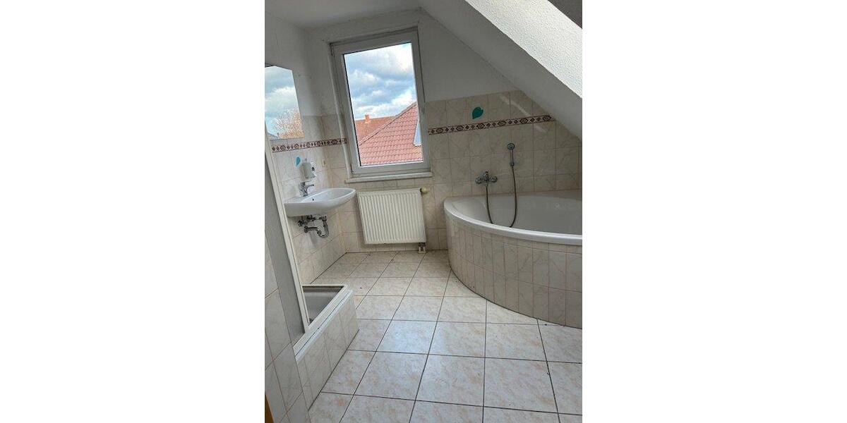 Einfamilienhaus Bentwisch - 5 Zimmer, 140 m&sup2;, 250.000&euro; | Angebot:26777795