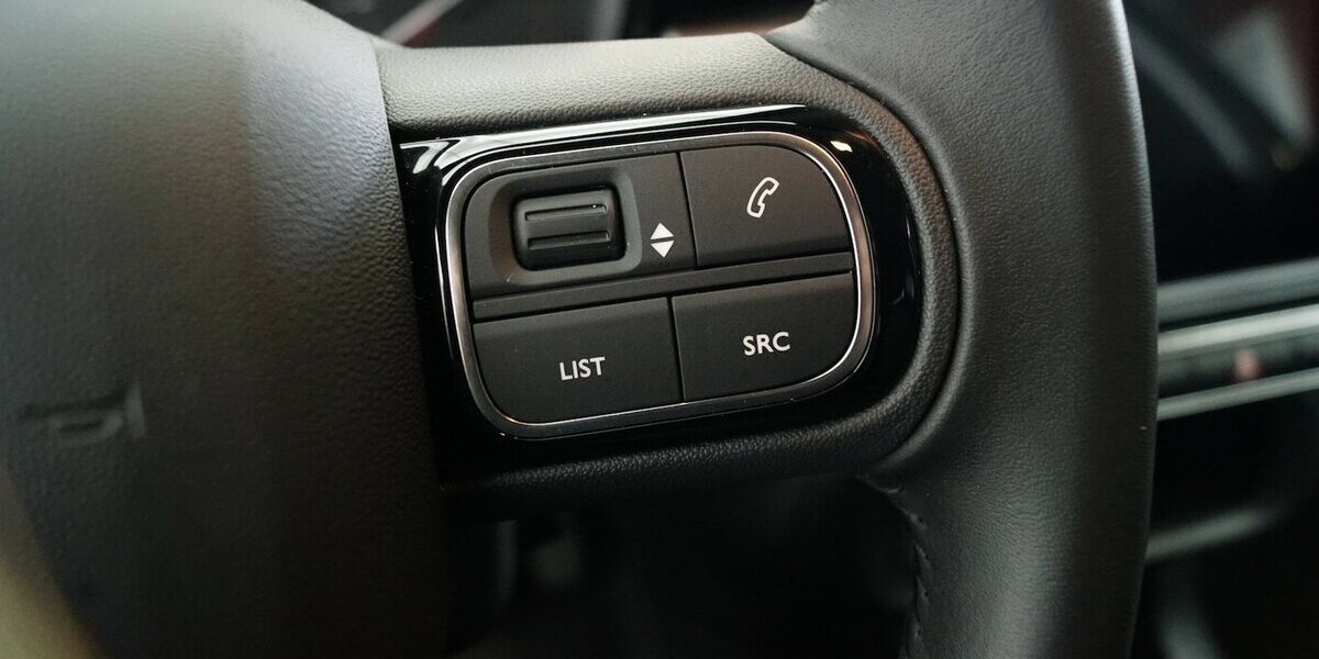 Citroen C3 Max PureTech 110 EAT6 CarPlay FULL LED 34.696 km 14.900 &euro; Lich 35423