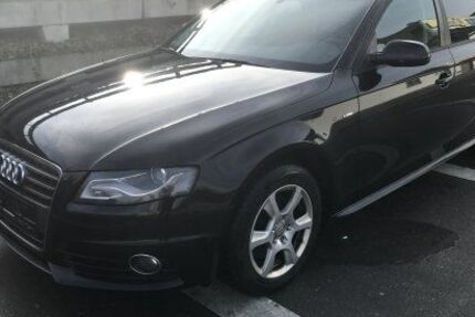 Audi A4 305.000 km 4.500 &euro; Wendlingen am Neckar 73240
