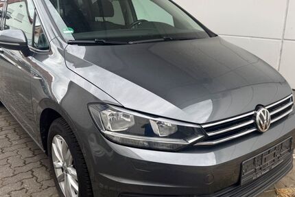 VW Touran 115.000 km 14.990 &euro; Sulzbach 63834