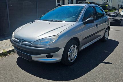 Peugeot 206 240.000 km 1.190 &euro; Nürnberg 90451
