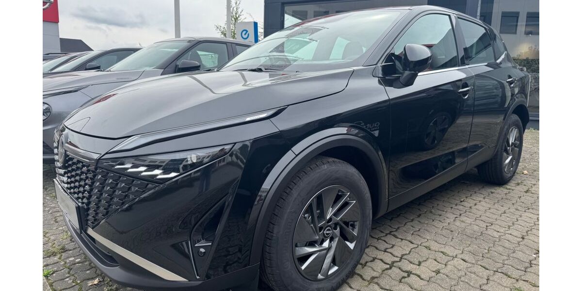 Nissan Qashqai 2.999 km 27.790 &euro; Arnsberg 59759