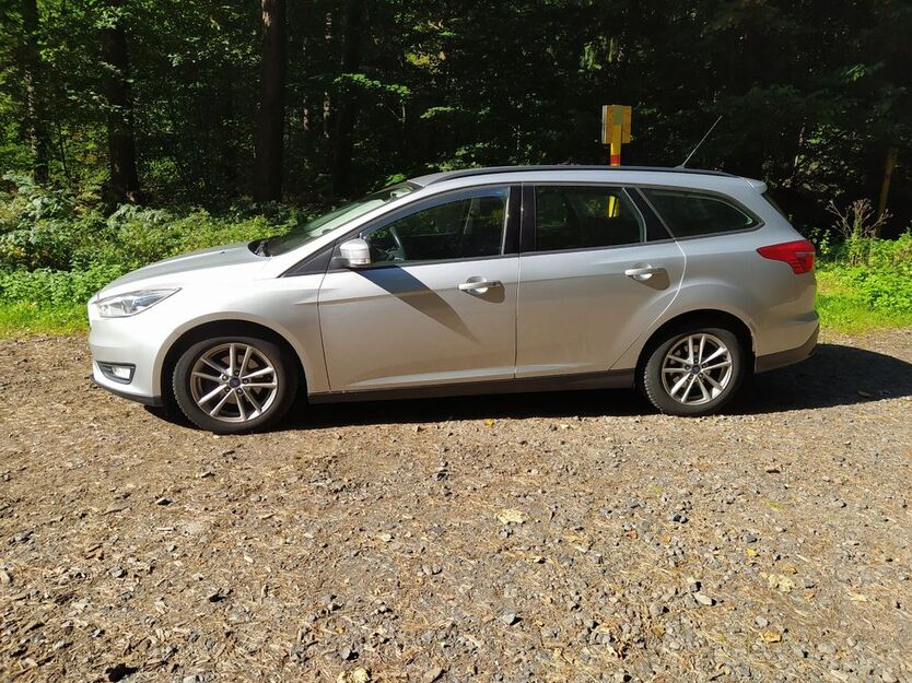 Ford Focus 69.373 km 7.250 € Lohmar 53797
