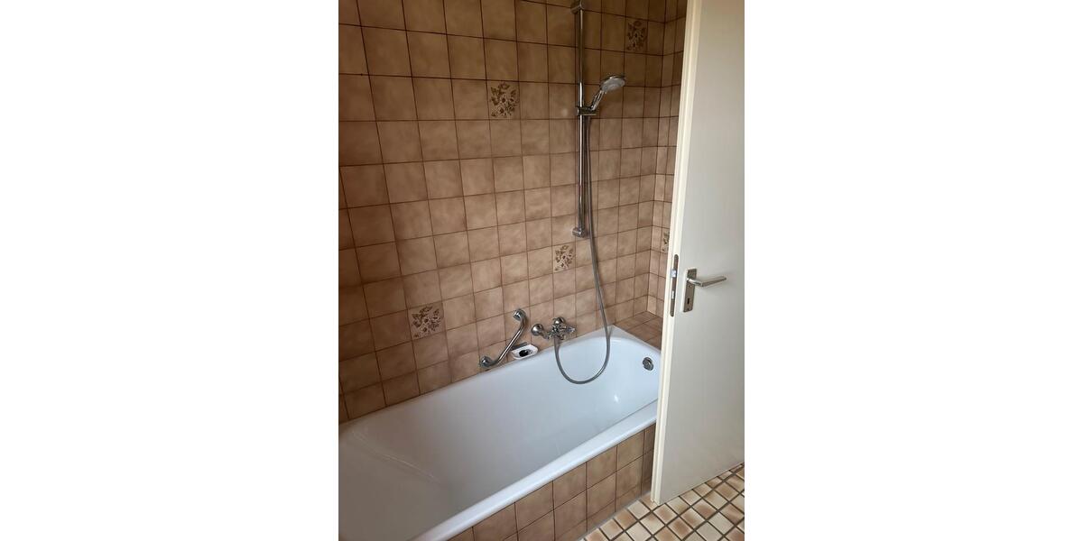 Etagenwohnung Brakel - 3 Zimmer, 60 m&sup2;, 600&euro; | Angebot:26397799