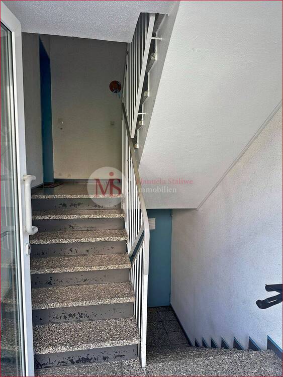 Gemütliches Apartment mit Sonnenbalkon in Neuss-Allerheigen!