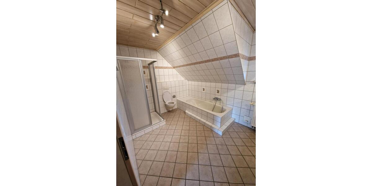 Einfamilienhaus Grub am Forst - 4 Zimmer, 115 m&sup2;, 900&euro; | Angebot:24863296