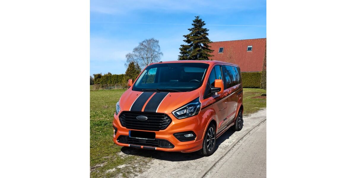 Ford Tourneo Custom 126.000 km 31.999 &euro; Großefehn 26629