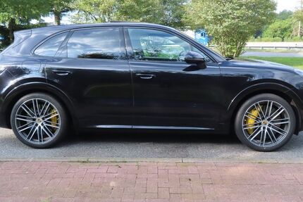 Porsche Cayenne 110.000 km 68.900 &euro; Hamburg 22397
