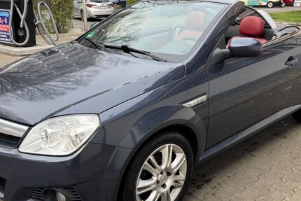Opel Tigra 140.000 km 1.999 &euro; Frankfurt 60487
