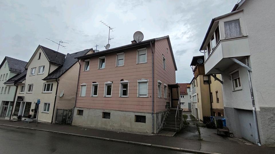 Einfamilienhaus Albstadt Gemarkung Onstmettingen - 2 Zimmer, 130 m&sup2;, 1.150&euro; | Angebot:26592163