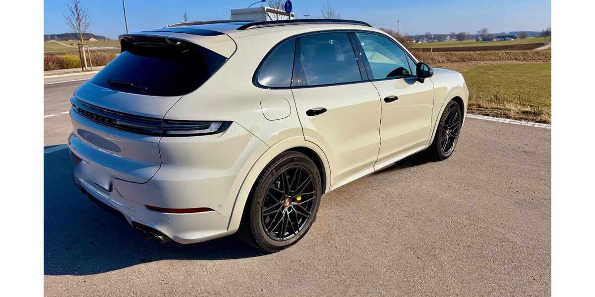 Porsche Cayenne 5.880 km 159.900 &euro; Kaufbeuren 87600