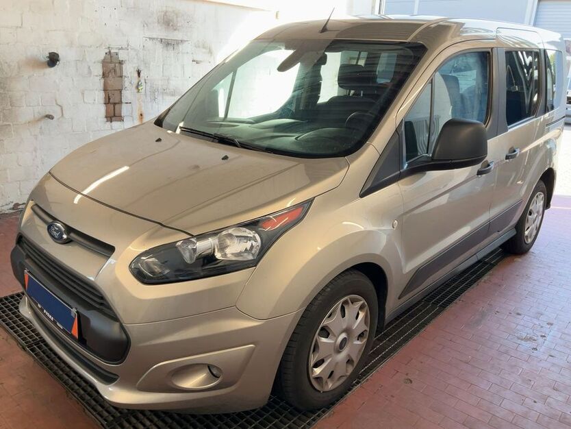 Ford Tourneo Connect 68.600 km 12.190 € Nossen 01683