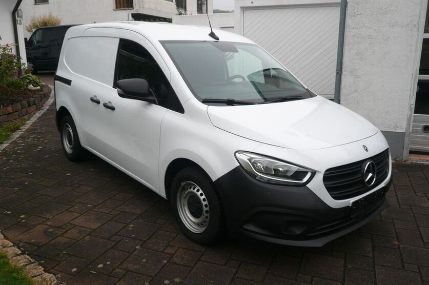 Mercedes-Benz Citan 76.400 km 13.685 € Krumbach 86381