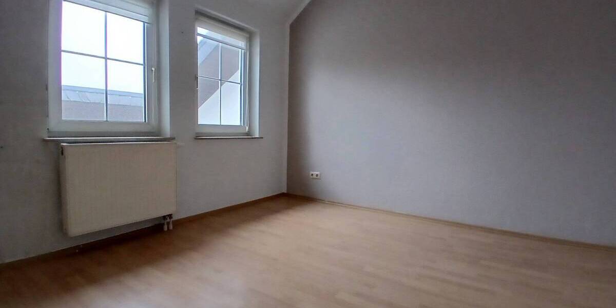 Reihenmittelhaus Schipkau Meuro - 5 Zimmer, 122 m&sup2;, 169.000&euro; | Angebot:26346180