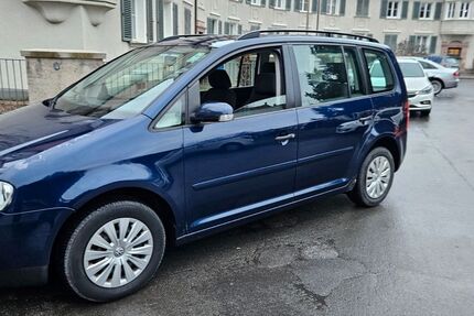 VW Touran 320.238 km 1.599 &euro; Nürnberg 90441