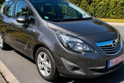 Opel Meriva 137.000 km 3.990 &euro; Hannover 30419