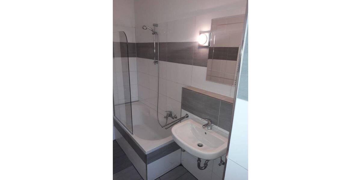 Etagenwohnung Hildesheim Ost - 3 Zimmer, 73 m&sup2;, 630&euro; | Angebot:26909903