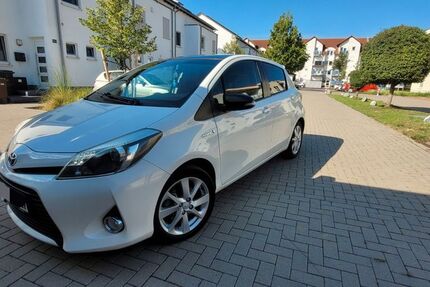 Toyota Yaris 132.000 km 9.689 &euro; Ludwigshafen 67071