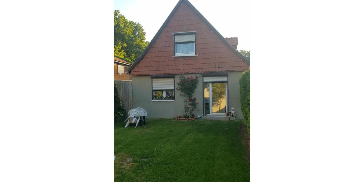 Einfamilienhaus Ballenstedt - 5 Zimmer, 111 m&sup2;, 79.000&euro; | Angebot:26507380
