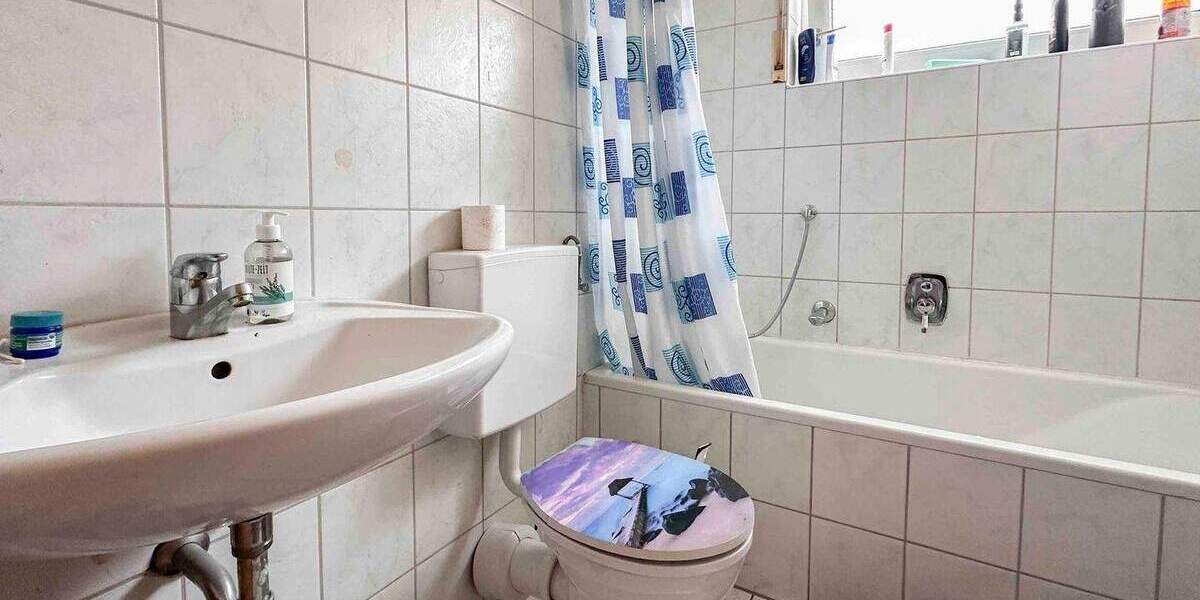 Doppelhaushälfte Nürnberg Schweinau - 8 Zimmer, 179 m&sup2;, 589.000&euro; | Angebot:25476414