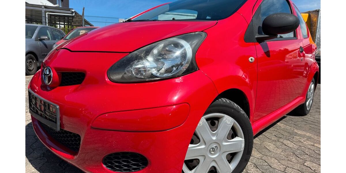 Toyota Aygo (X) 144.000 km 1.890 &euro; Hildesheim 31137