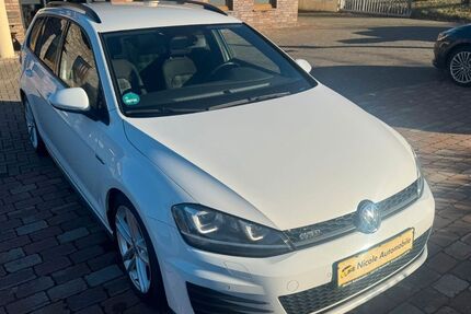 VW Golf 263.000 km 9.750 &euro; Versmold 33775