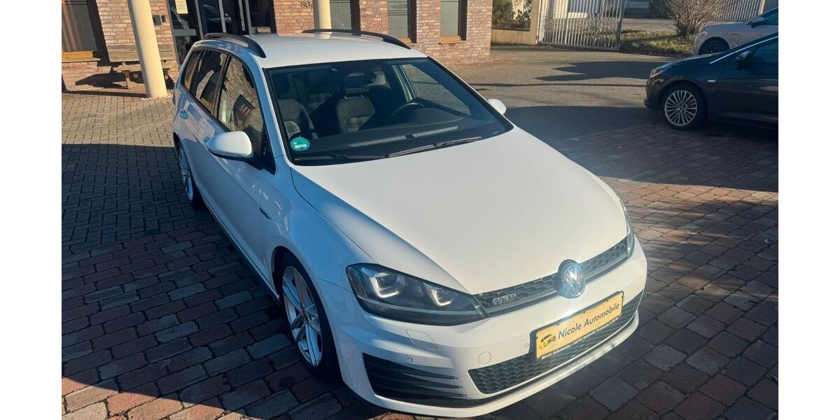 VW Golf 263.000 km 9.750 &euro; Versmold 33775