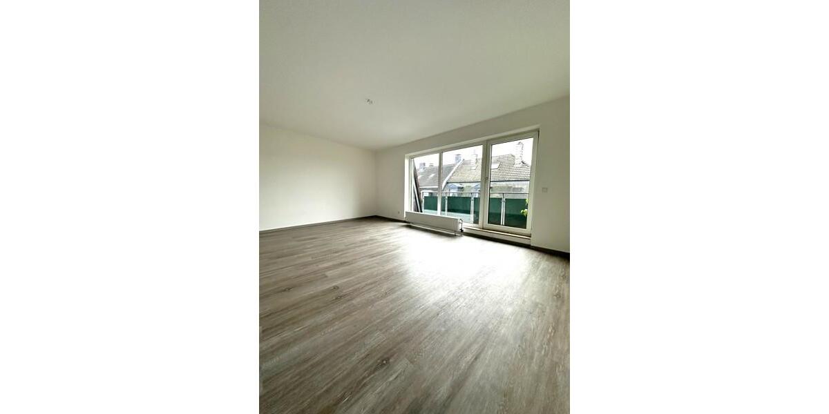 Etagenwohnung Wuppertal - 5 Zimmer, 113 m&sup2;, 1.074&euro; | Angebot:24869192