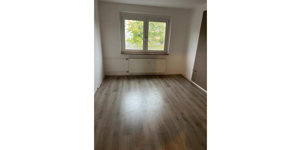 Etagenwohnung Bernstadt auf dem Eigen - 3 Zimmer, 71 m&sup2;, 46.000&euro; | Angebot:26592702