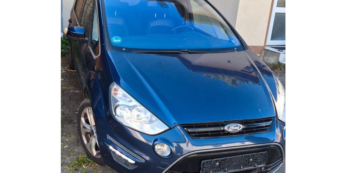 Ford S-Max 268.500 km 6.950 &euro; Eschweiler 52249
