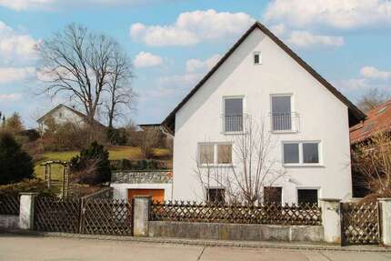 Haus zum Kaufen in Buchloe 520.000 € 157.27 m²