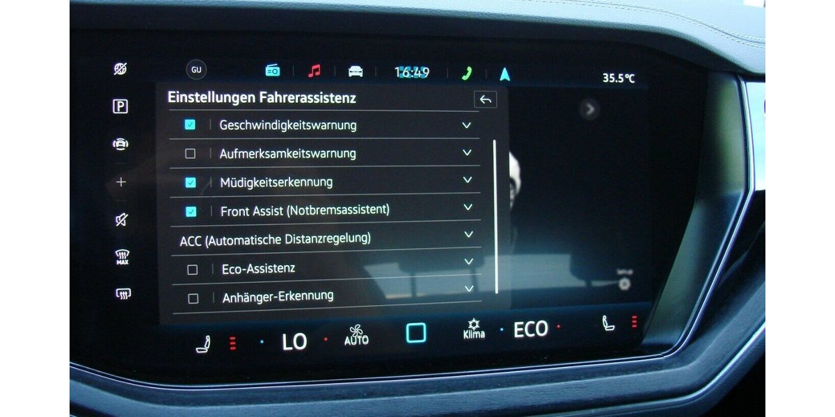 VW Touareg 3.0TDi Black Style 4M ACC LED AHK Luftfede 34.980 km 49.980 &euro; Falkensee 14612
