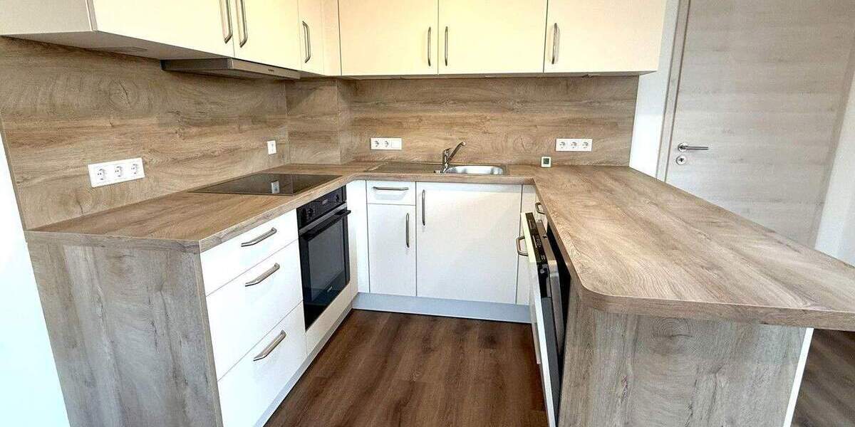 Etagenwohnung Ellingen - 4 Zimmer, 140 m&sup2;, 1.470&euro; | Angebot:24391668