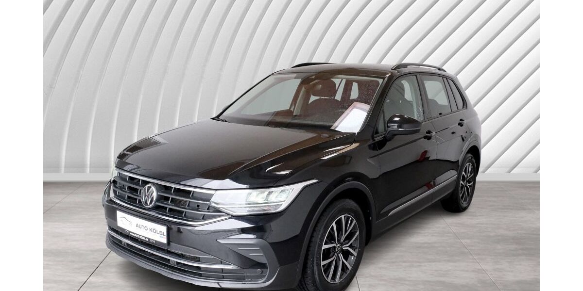 VW Tiguan 122.728 km 22.690 &euro; Unterschleißheim 85716