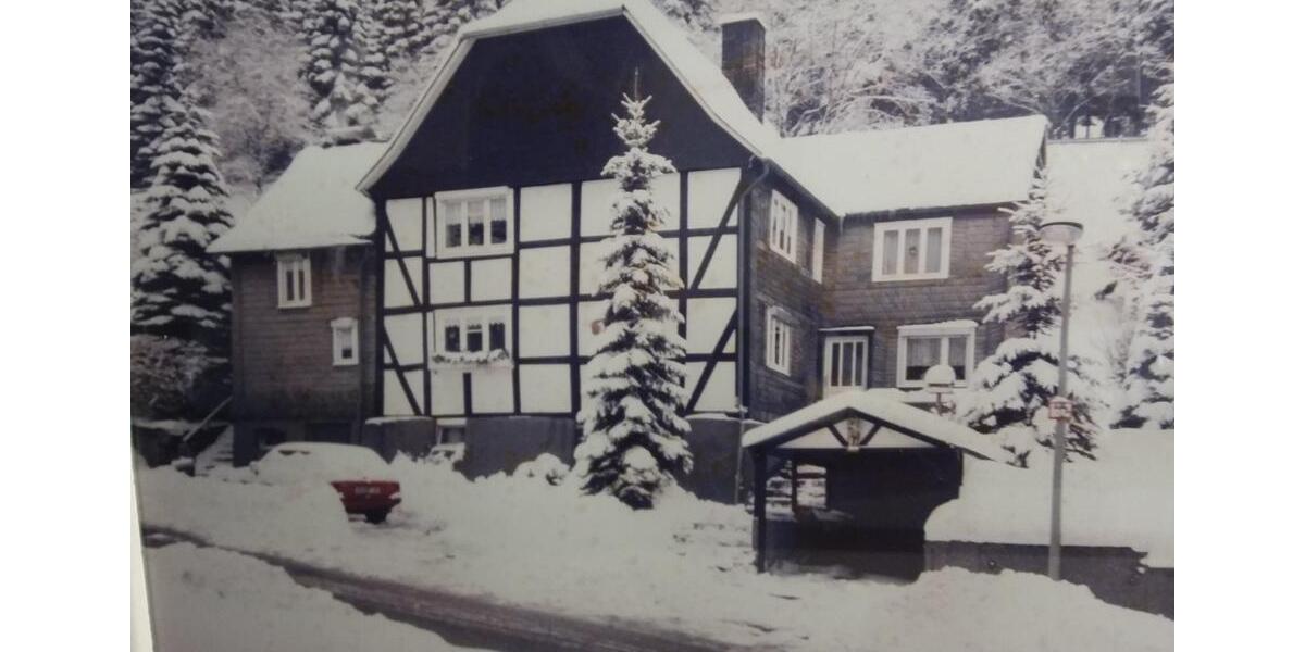 Doppelhaushälfte Winterberg - 4 Zimmer, 100 m&sup2;, 129.000&euro; | Angebot:25339573