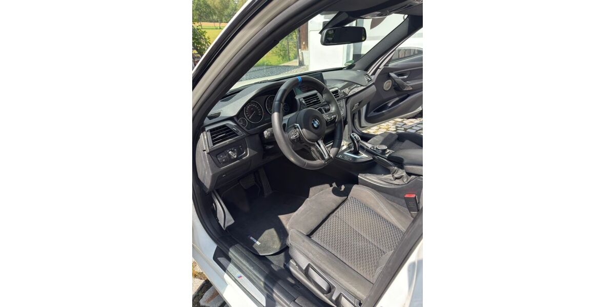 BMW 330 310.854 km 12.350 &euro; Neukirchen 94362