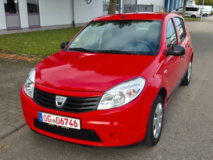 Dacia Sandero 200.000 km 2.988 € Kippenheim 77971