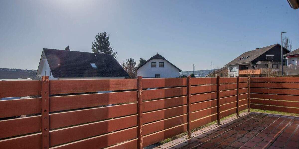 Einfamilienhaus Bad Camberg Erbach - 6 Zimmer, 175 m&sup2;, 385.000&euro; | Angebot:25695754