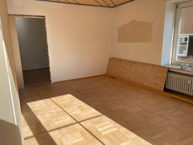 Etagenwohnung Jettingen-Scheppach Scheppach - 3 Zimmer, 86 m&sup2;, 180.000&euro; | Angebot:26561107