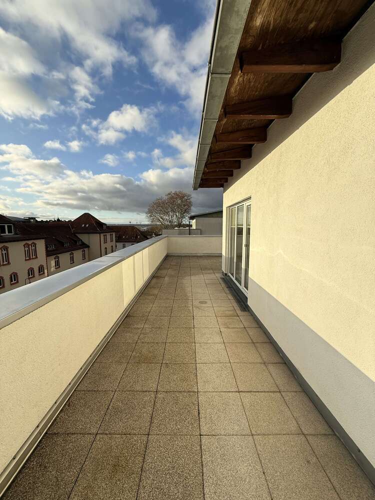 Wohnung zum Kaufen in Wiesbaden 359.000 € 85 m²