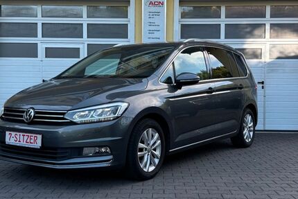 VW Touran 222.286 km 10.990 &euro; Diez 65582