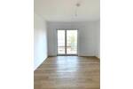 FÜ: Attraktive & helle 2-Zi-Wohnung mit großem Balkon, 2.OG, inkl. EBK, Aufzug + TG-Stellplatz
