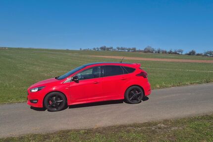 Ford Focus 82.500 km 12.800 &euro; Marburg 35039