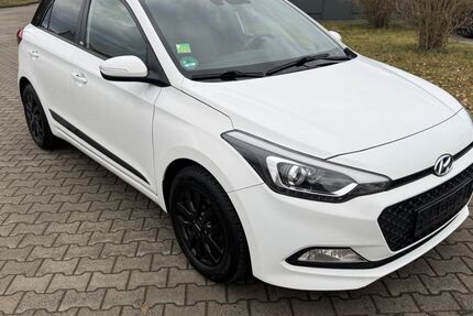 Hyundai i20 84.575 km 8.800 &euro; Mittenwalde 15749