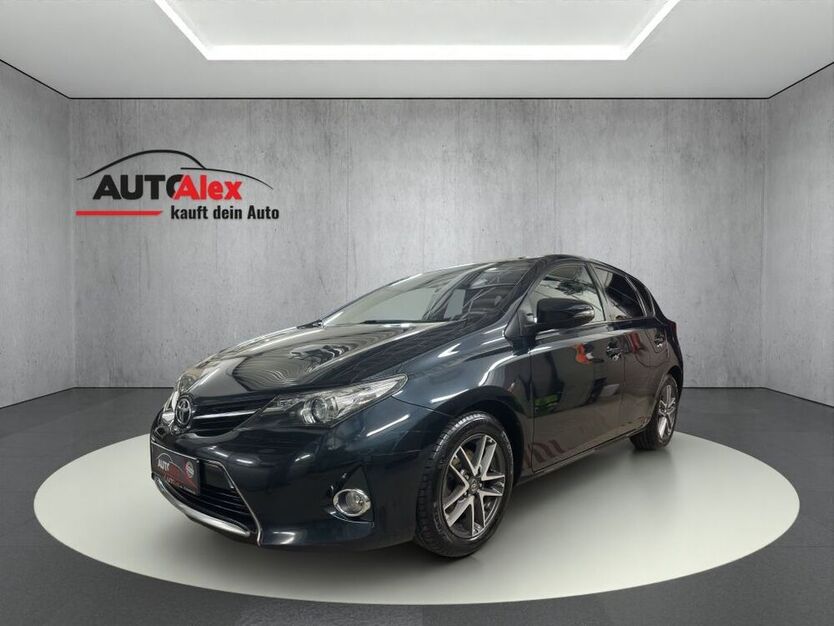 Auris