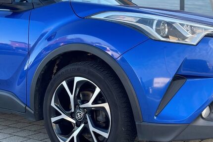 Toyota C-HR 157.000 km 11.900 &euro; Dessau-Roßlau 06847